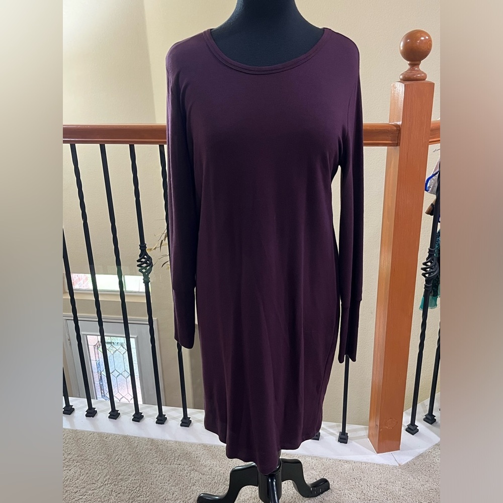 Athleta Deep Plum Long Sleeve Knit DRESS WITH BACK CUTOUT: SIZE S